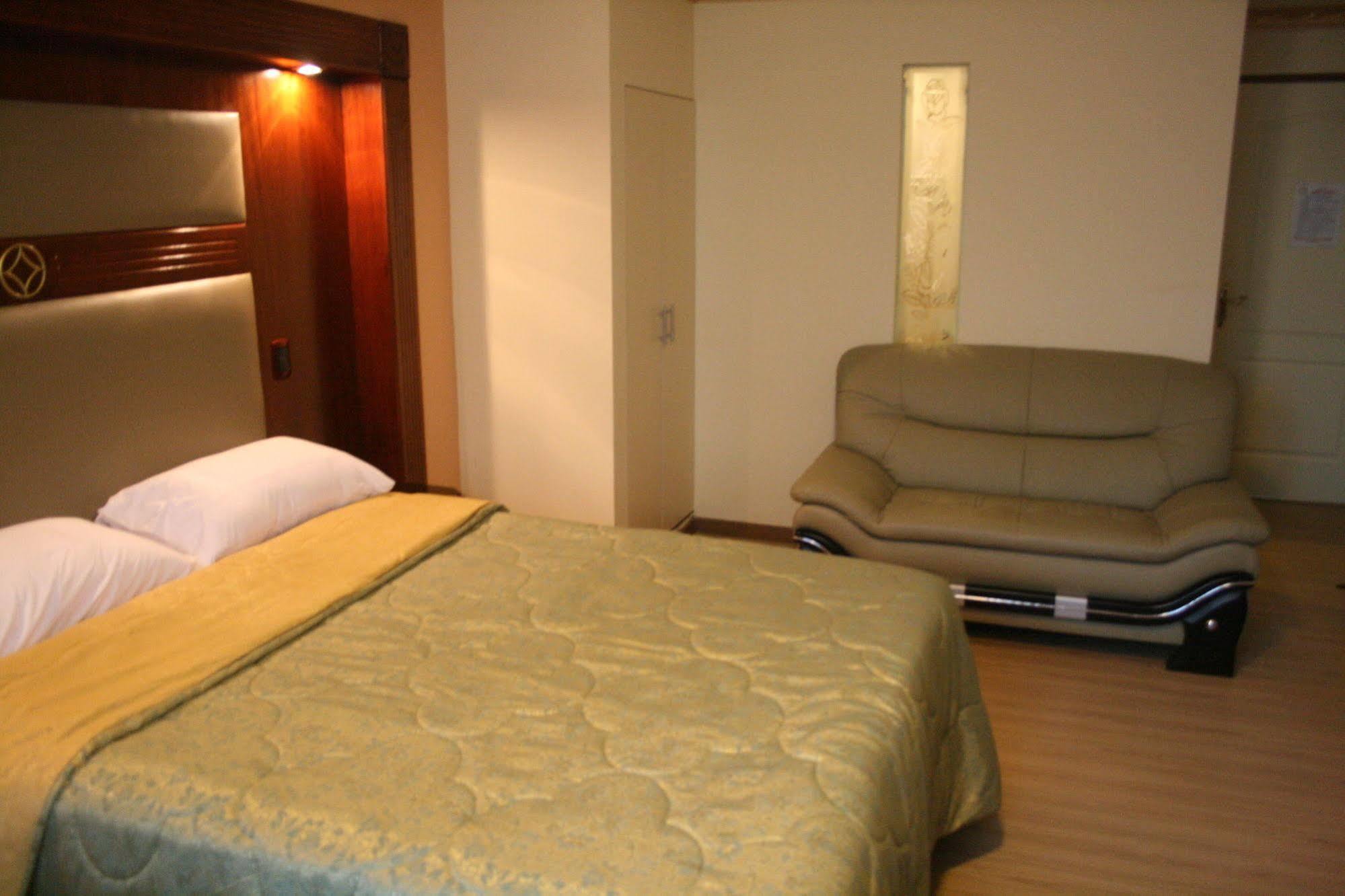 Hotel Oro Inn Lima Dış mekan fotoğraf